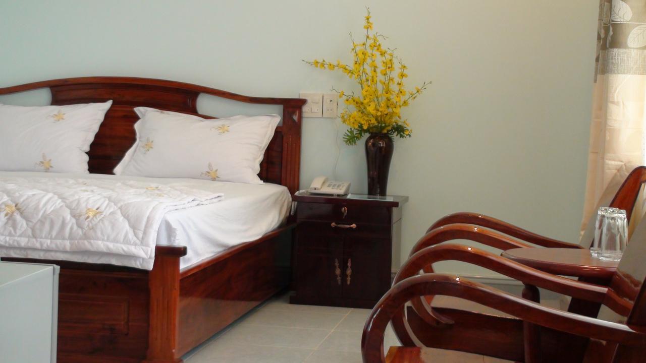 Thy Hung Hotel Tuy Hoa Eksteriør bilde